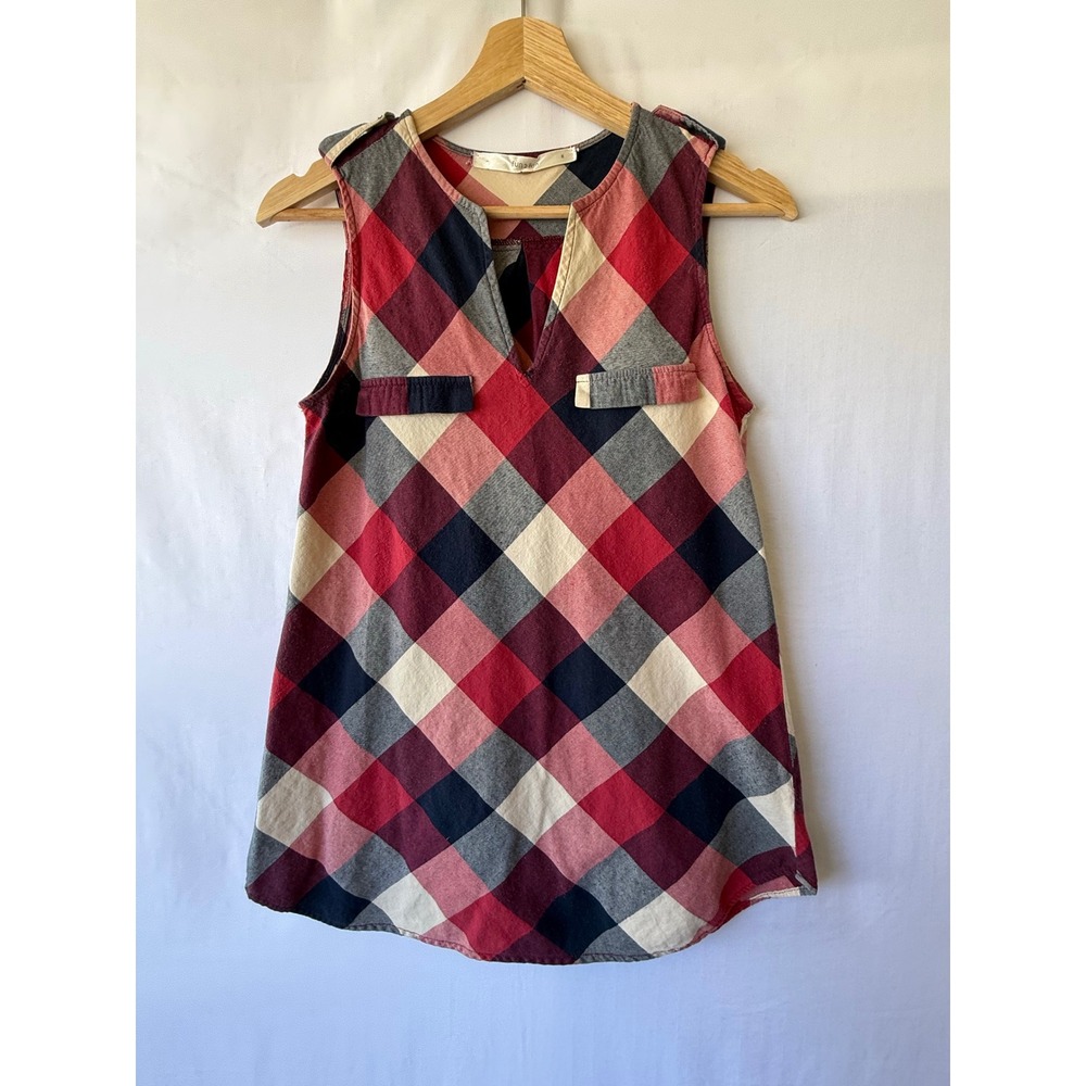Fun 2 Fun Womens Red Navy Blue Diagonal Buffalo Plaid Sleeveless V-Neck Top M - Picture 2 of 5